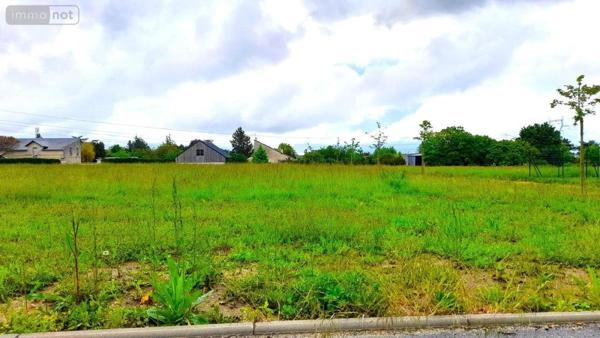 Terrain à Batir à vendre à Le Coudray-Macouard dans le Maine-et-Loire (49260), ref : 49076-288