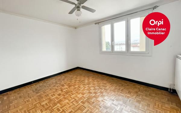 Appartement à louer    3 pièces • 64,55 m2 Castres
