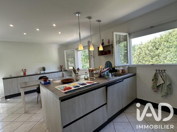Maison à vendre 6 pièces 132 m² Salavas