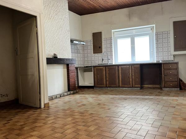 Maison à vendre 108 600 € Fleurance 4 p 130 m² DPE D