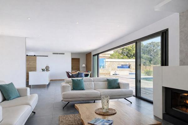 Maison à vendre  10 pièces - 320 m2 PORTO VECCHIO - 201