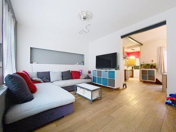 Large maison 5 chambres, terrasse et parking ARMENTIERES