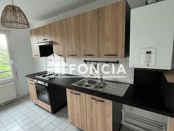 Location Appartement 4 pièces 87.33 m² - 1 RUE DE LA MANUTENTION Chartres 28000