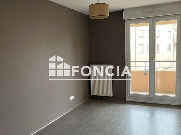 Location Appartement 4 pièces 87.33 m² - 1 RUE DE LA MANUTENTION Chartres 28000