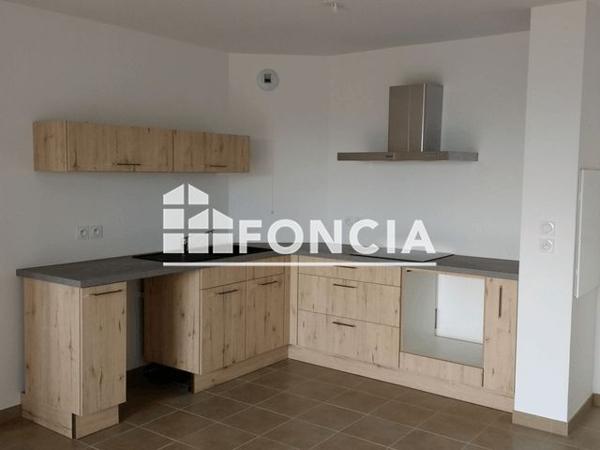 Location Appartement 3 pièces 60.33 m² - AVENUE GABRIEL BARBAROUX Le Luc 83340