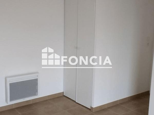 Location Appartement 3 pièces 60.33 m² - AVENUE GABRIEL BARBAROUX Le Luc 83340