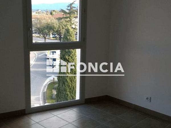 Location Appartement 3 pièces 60.33 m² - AVENUE GABRIEL BARBAROUX Le Luc 83340