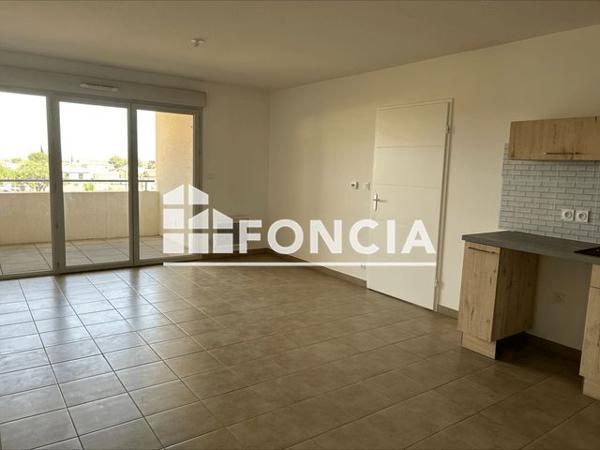 Location Appartement 3 pièces 60.33 m² - AVENUE GABRIEL BARBAROUX Le Luc 83340