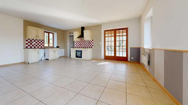 Maison contemporaine - Le bugue Maison perigordine en pierres dans bel environnement et terrain de 5183m2