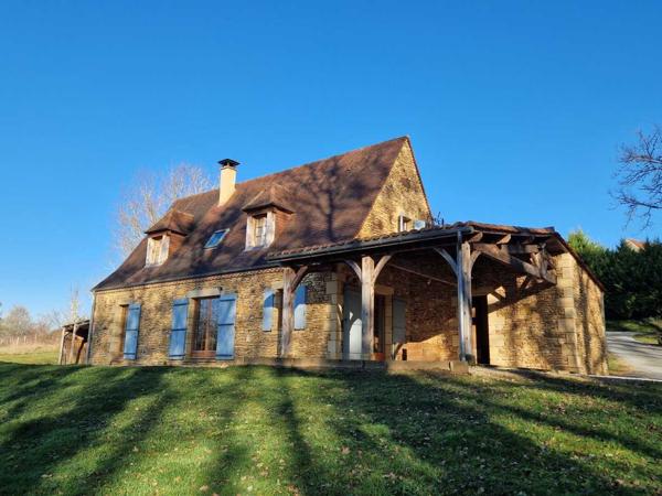 Maison contemporaine - Le bugue Maison perigordine en pierres dans bel environnement et terrain de 5183m2