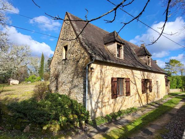 Maison ancienne - Les eyzies Charmante maison ancienne au cœur du Périgord Noir