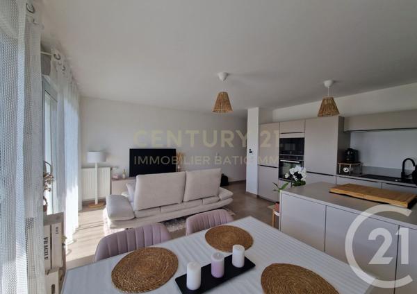 Appartement T3 à vendre  3 pièces - 62 m2 L ISLE D ABEAU - 38