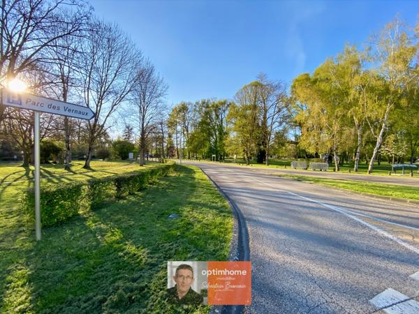 RARE À Tavaux – Terrain plat 1 172 m², libre constructeur, viabilités en bordure