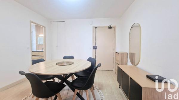 Appartement 3 pièces de 62 m² à Courbevoie (92400)