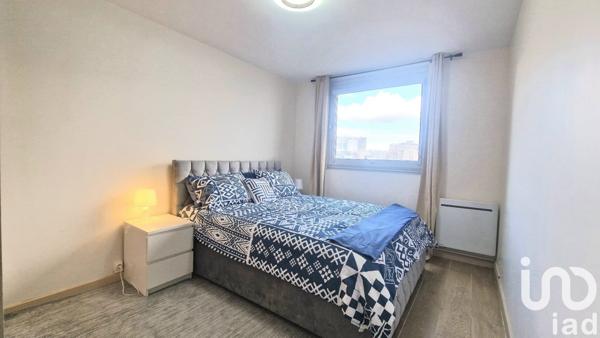 Appartement 3 pièces de 62 m² à Courbevoie (92400)