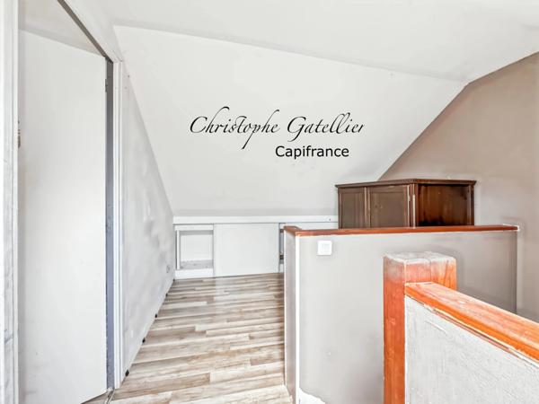 Maison 5 pièces, 4 chambre et bureau - jardin, garage, résidence sécurisée