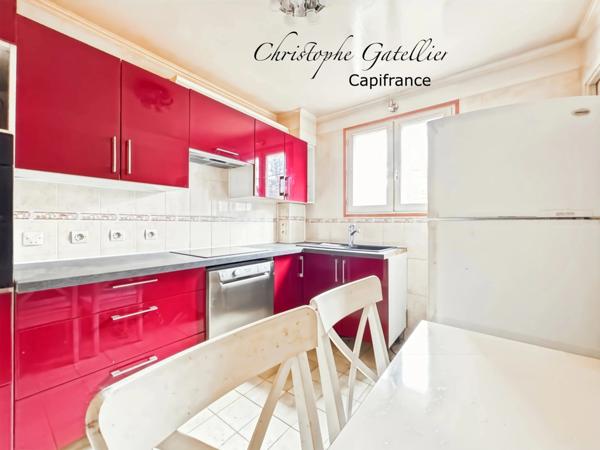 Maison 5 pièces, 4 chambre et bureau - jardin, garage, résidence sécurisée