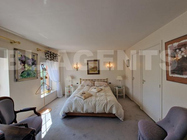 Une demeure rare où élégance, confort et potentiel s’unissent — Castelsarrasin centre