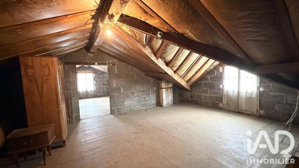 Maison à vendre 6 pièces 145 m² Thizy-les-Bourgs