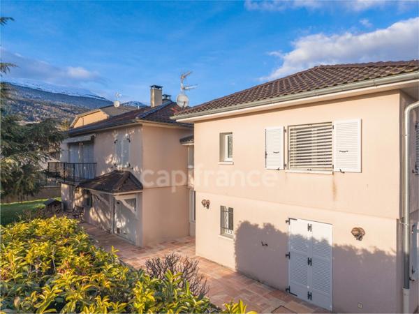 Maison à vendre 6 pièces CROZET (01)