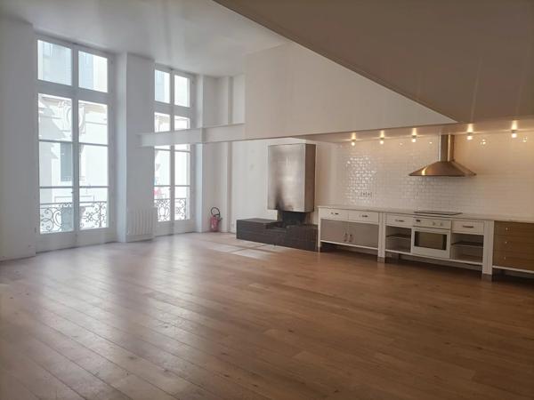 Immobilier Paris 1er (75001) – Appartement 233.03m2 – 2 600 000 €