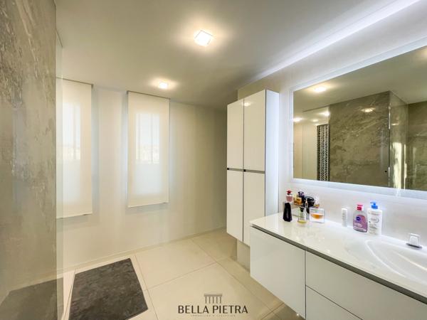 Agde (34300) A vendre : Marina d’exception entièrement rénovée