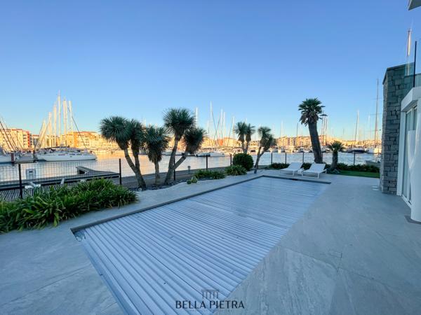 Agde (34300) A vendre : Marina d’exception entièrement rénovée