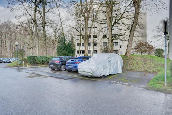 Sèvres - Les Hauts de Sèvres - 4 pièces 76 m², 3 chambres, parking et cave - Résidence verdoyante