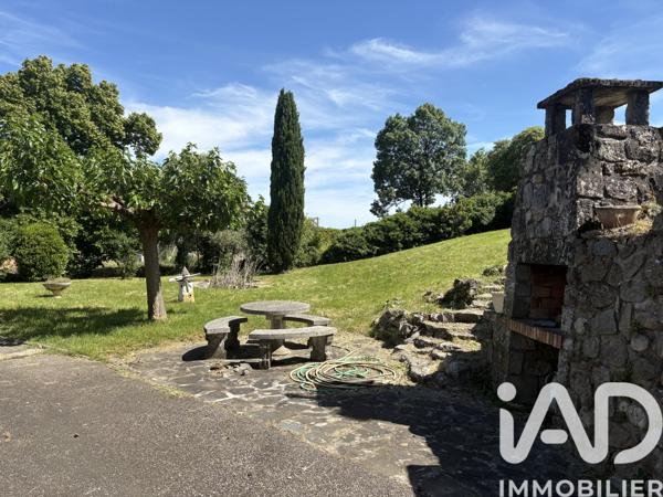 Maison à vendre 7 pièces 137 m² Saint-Sernin