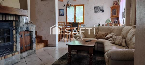 Maison de 134m2 (105 m2 loi carrez) sur 1159 m2 de terrain
