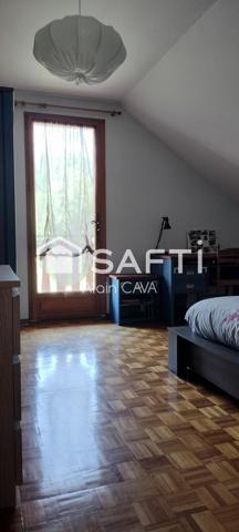 Maison de 134m2 (105 m2 loi carrez) sur 1159 m2 de terrain