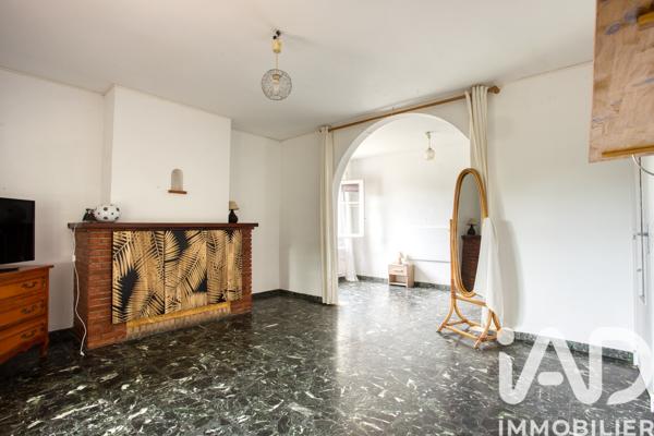 Maison à vendre 6 pièces 203 m² Fréjus