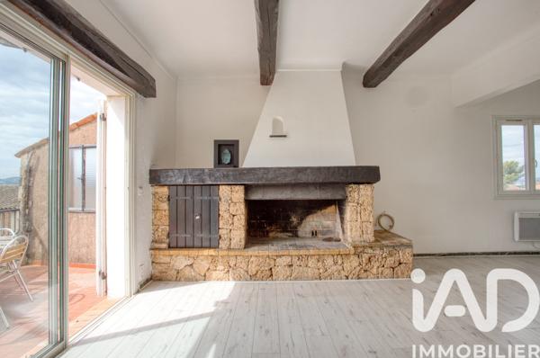 Maison à vendre 6 pièces 203 m² Fréjus