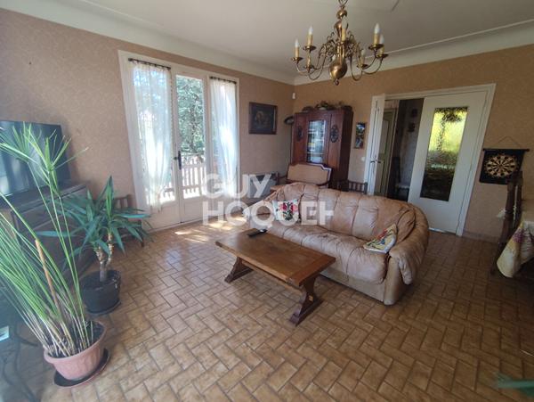 Maison Saint Germain Laval 8 pièce(s) 194 m2