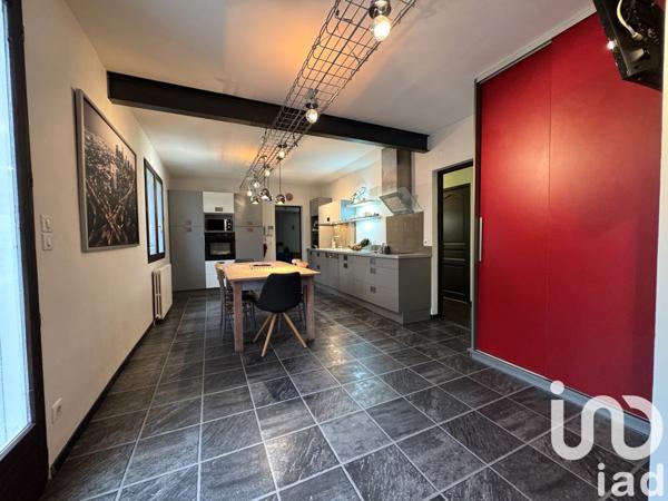 Maison à vendre 8 pièces 198 m² Fors