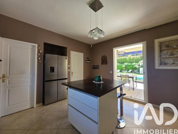 Maison à vendre 5 pièces 153 m² Roquebrune-sur-Argens