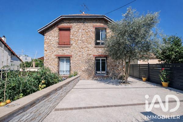 Maison à vendre 4 pièces 96 m² Sainte-Geneviève-des-Bois