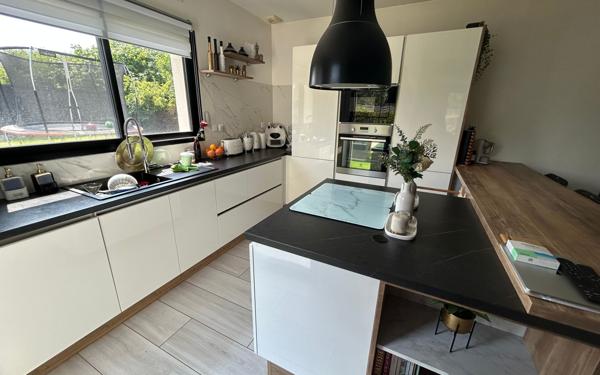 Maison à louer    5 pièces • 133,81 m2 Joué-lès-Tours