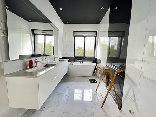 Maison Familiale Parc Eco Quartier Hoche