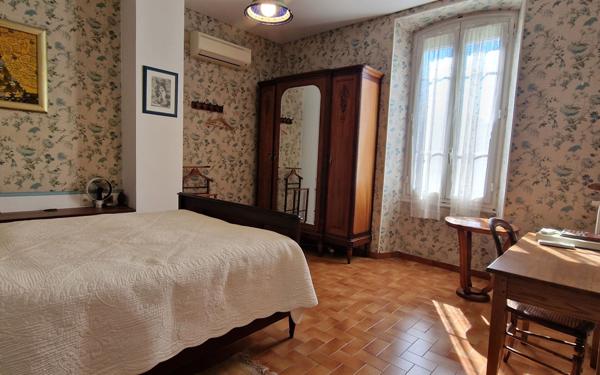 Maison à vendre    5 pièces • 147,10 m2 Carpentras