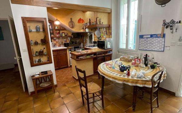Maison à vendre    5 pièces • 147,10 m2 Carpentras