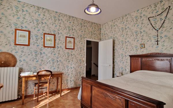 Maison à vendre    5 pièces • 147,10 m2 Carpentras