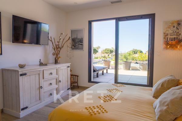 Villa contemporaine en bord de mer