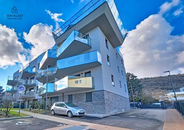 Vente / Appartement T3 à Divonne-les-Bains (01220)