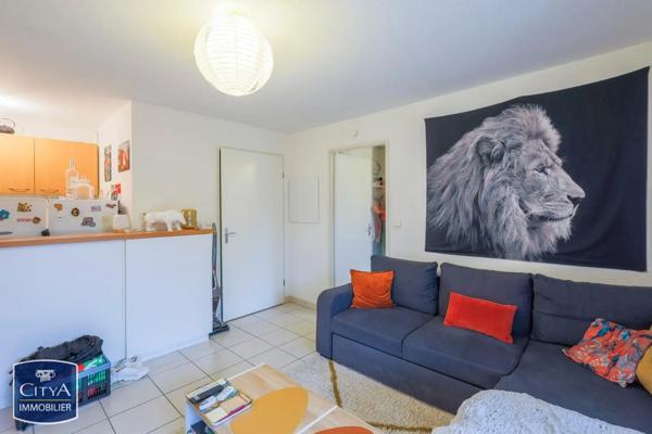 Appartement à louer 2 pièces 34.8m² Castelsarrasin (82100)