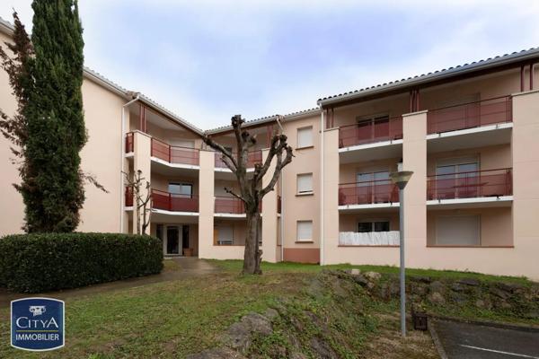 Appartement à louer 2 pièces 34.8m² Castelsarrasin (82100)