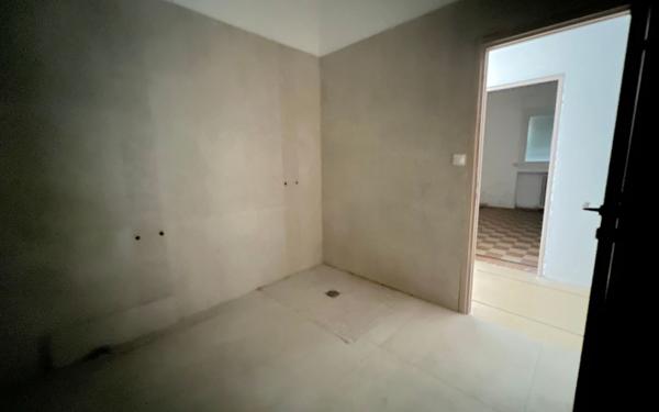 Maison à vendre    5 pièces • 220 m2 Villeneuve-Loubet