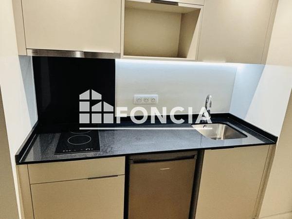 Location Studio 36.54 m² - 72 RUE DE LILLE PORTE B05 Tourcoing 59200