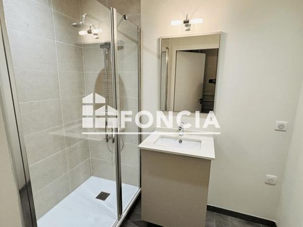 Location Studio 36.54 m² - 72 RUE DE LILLE PORTE B05 Tourcoing 59200