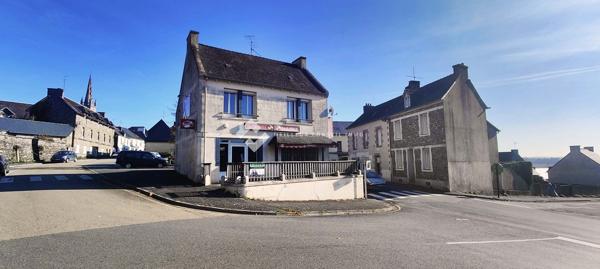Immeuble de 100 m² : idéal investisseur !